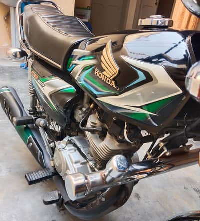Honda 125 Like 0 Meter