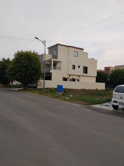 New Lahore City Phase 3 Premier Enclave 5 Marla Plot Prime Location On Ground Possession Plot For Sale In New Lahore City Near To Bahria Town Lahore