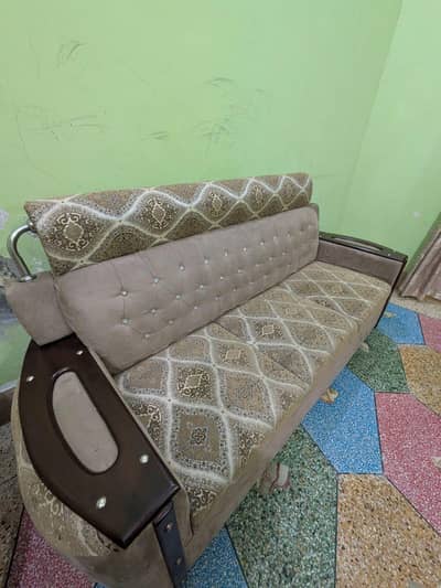 3+2+1 Sofa Set | Very Less Used | Excellent Condition | Gulshan-e-Ravi