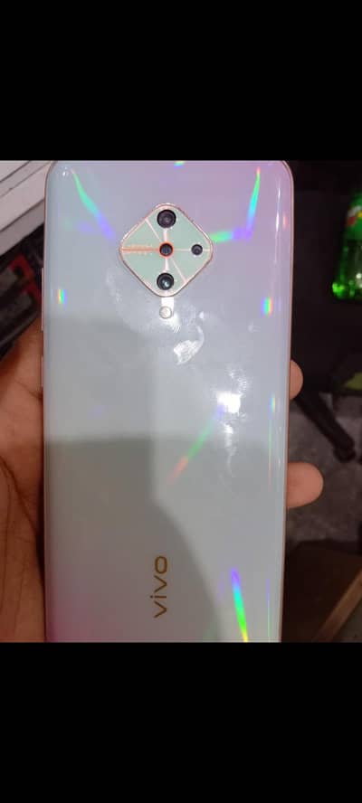 vivo y51