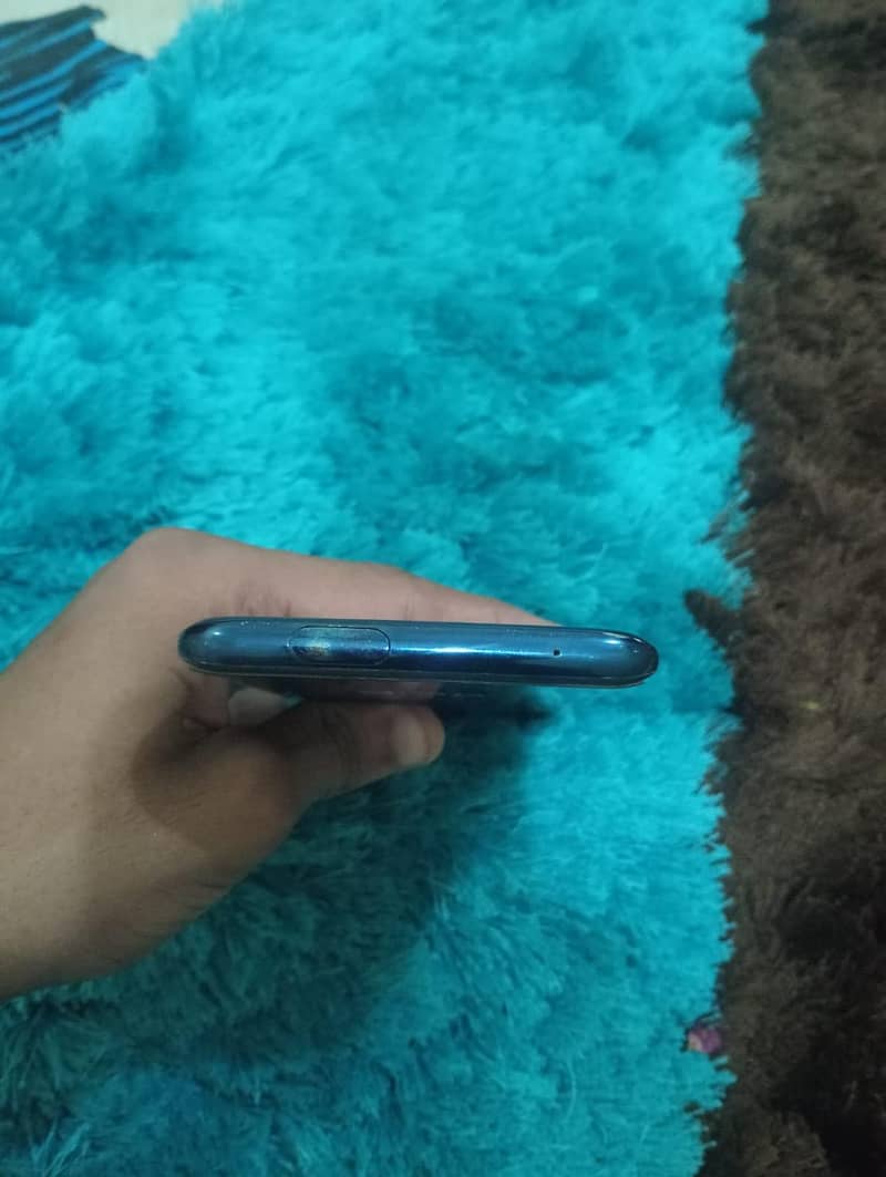 One Plus 7 Pro 5