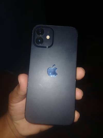 Apple iPhone 12