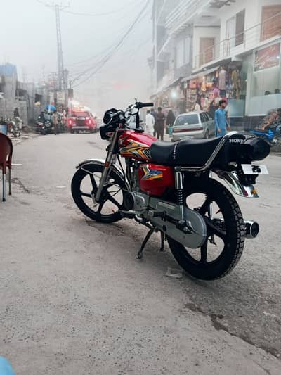 Honda CG 125 2025