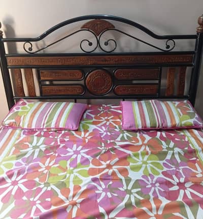 Iron Bed for Sale – Strong, Durable & Good Condition