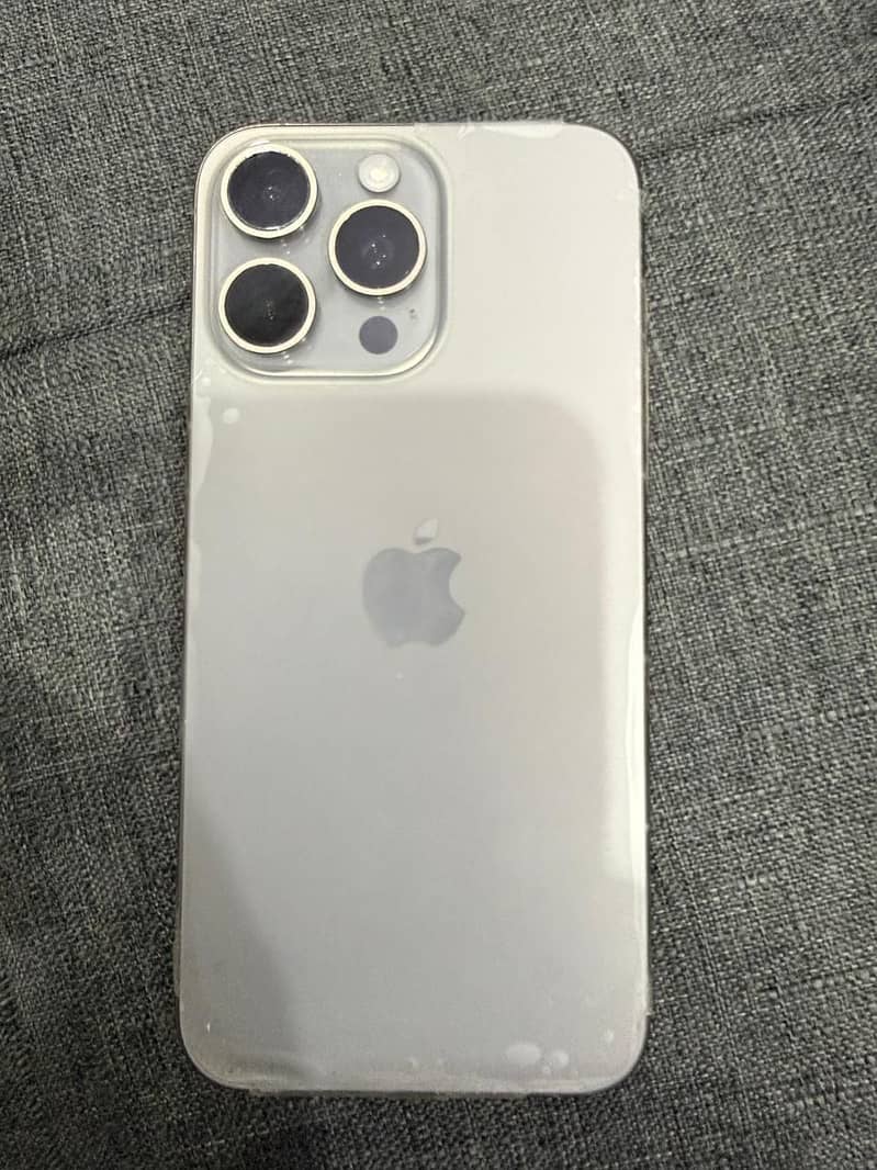 Apple 4