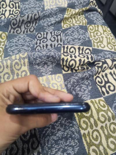 Vivo Y17