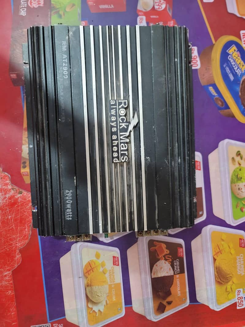 2 Amplifier good condition 4