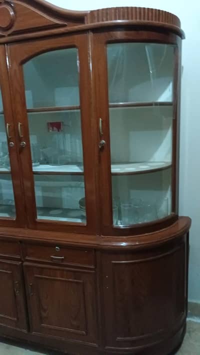 showcase for sale slightly used in best condition