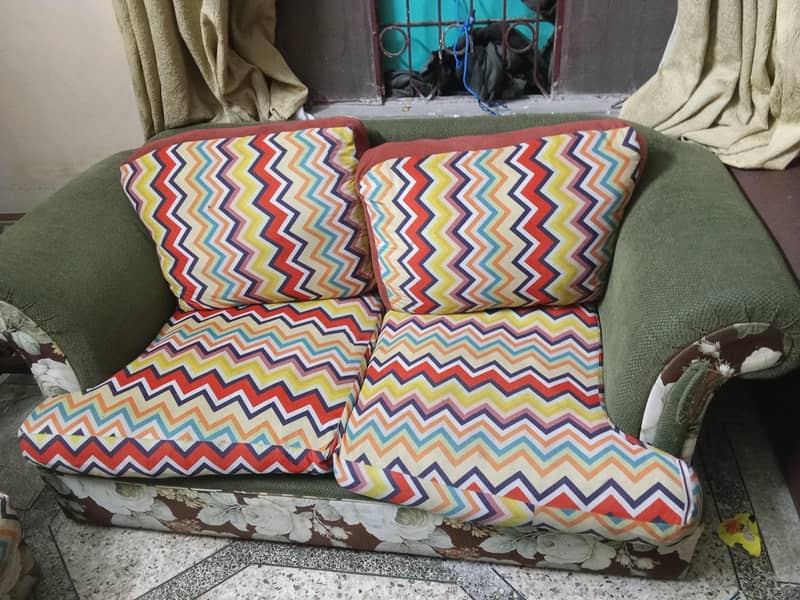 used sofa set. 2