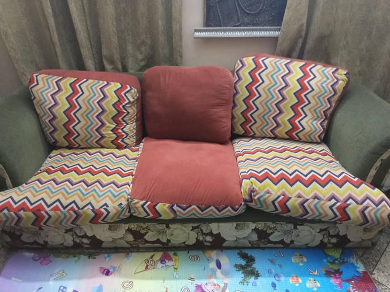 used sofa set. 3