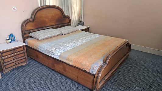 double bed set wooden tables dressing table brown