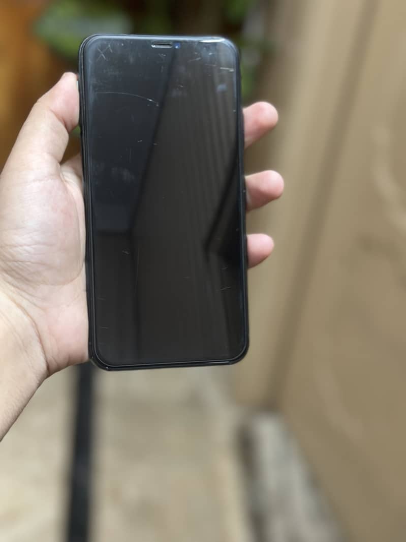 Apple iPhone 11 Pro Max 1