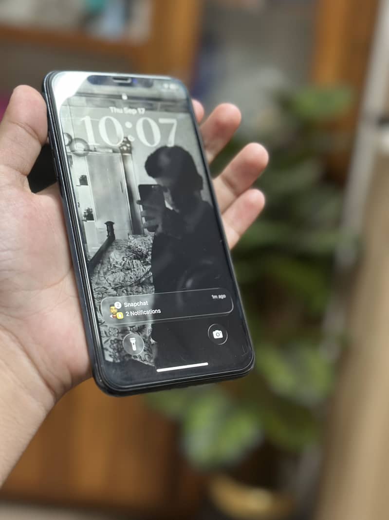 Apple iPhone 11 Pro Max 3