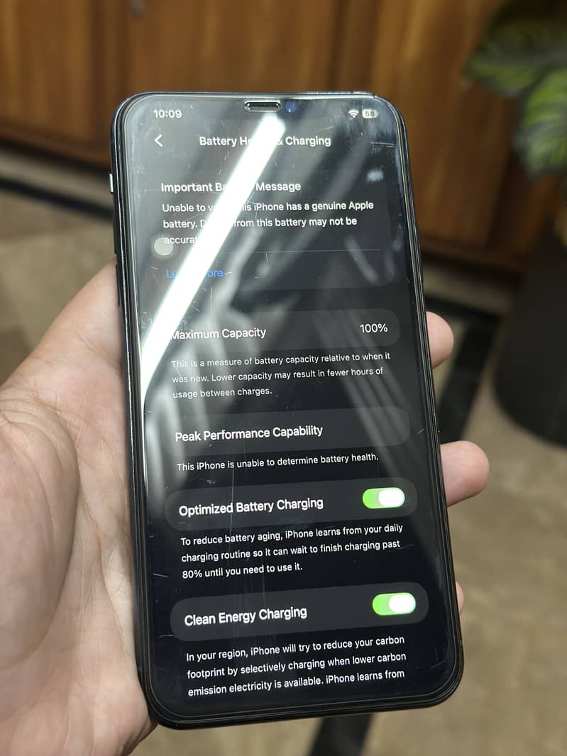 Apple iPhone 11 Pro Max 7