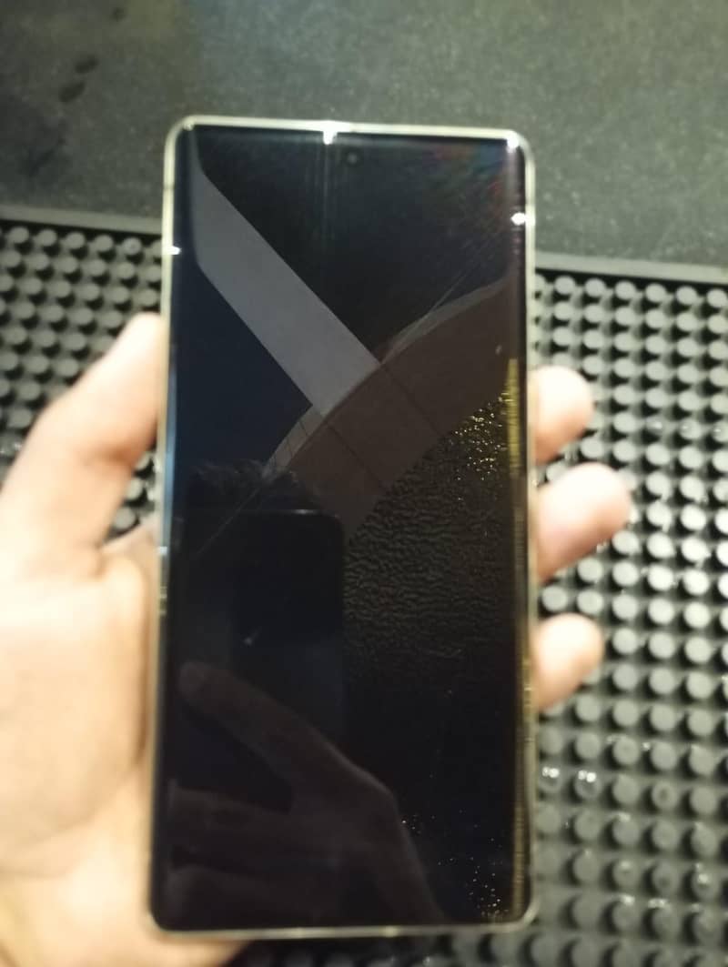 Google Pixel 7 Pro 2