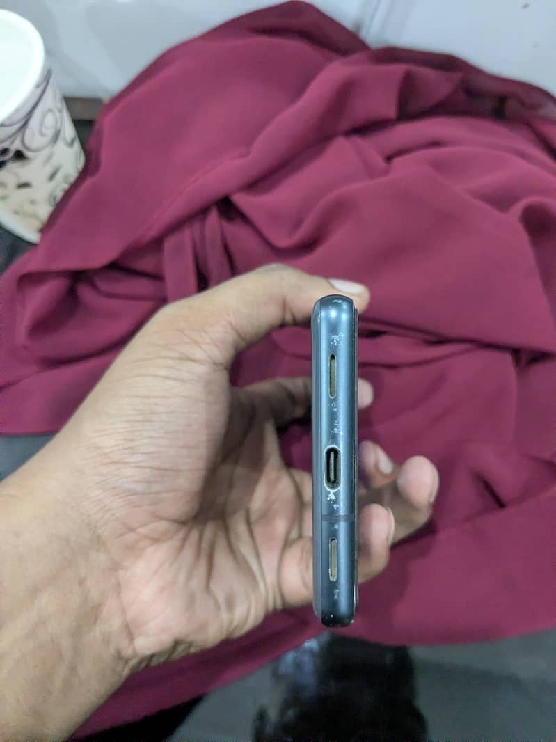 Google Pixel 7a 3