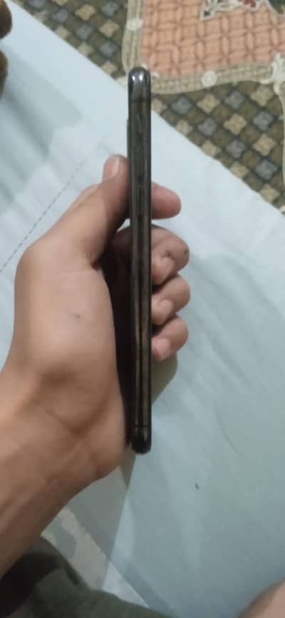 Apple iPhone XS