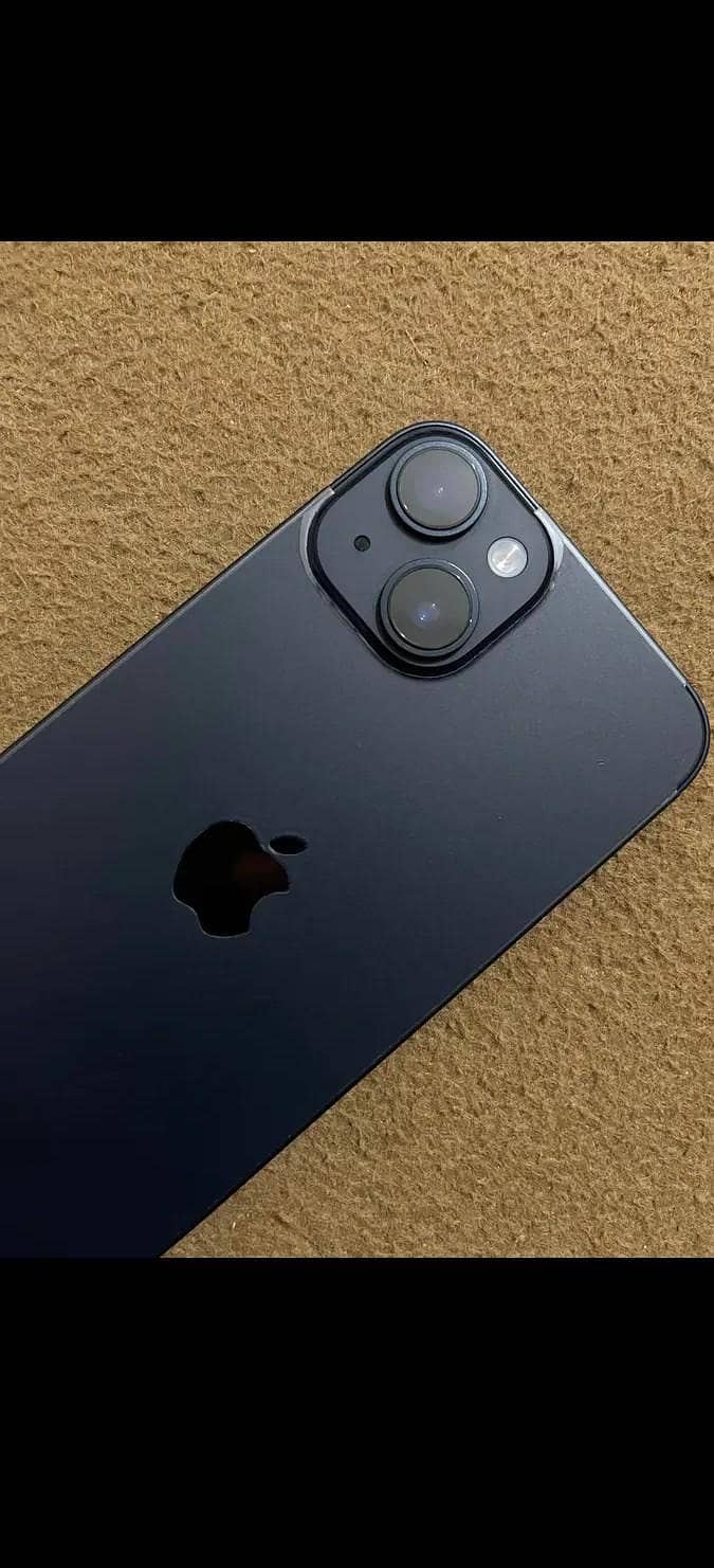 Apple iPhone 13 0