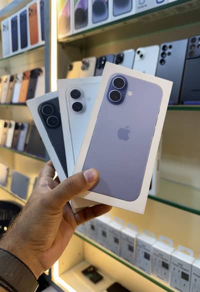 Apple iPhone 17 256GB JV Box Pack