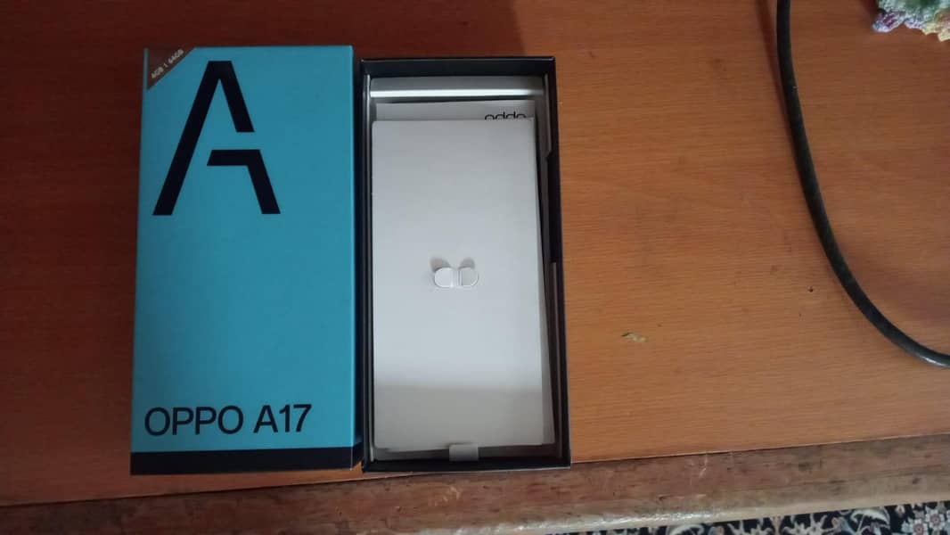 OPPO A17 0
