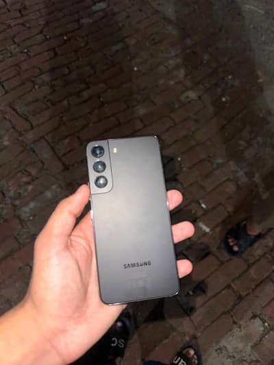 Samsung Mobile S22 Non PTA 8/256