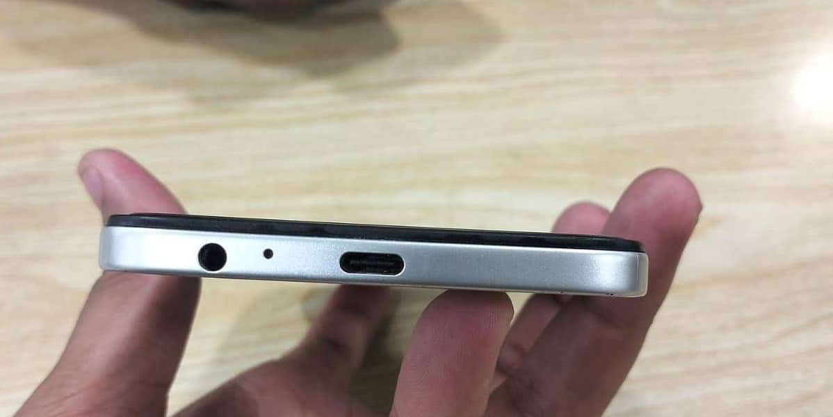 Infinix 3