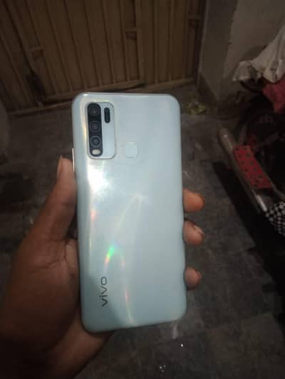 Vivo Y30