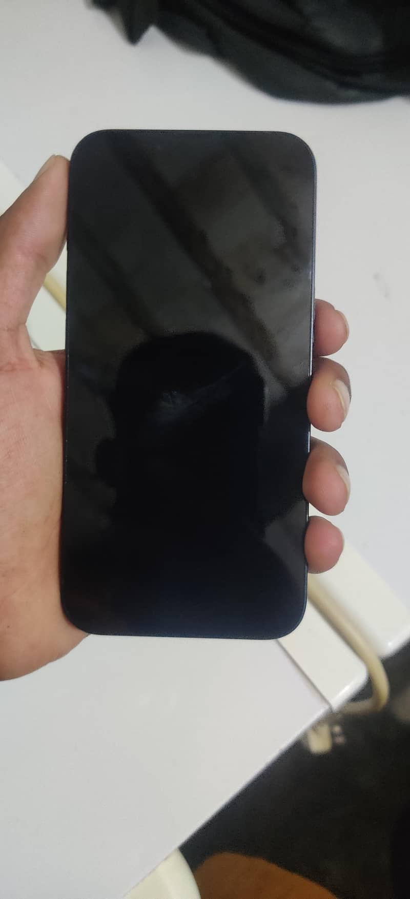 Apple iPhone 13 1
