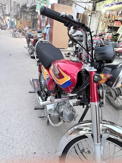 Honda CD 70 2025 model