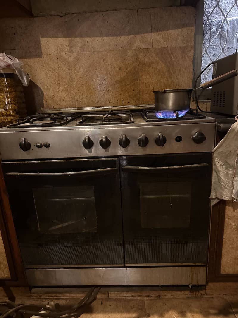 Cooking range 5 chula 4
