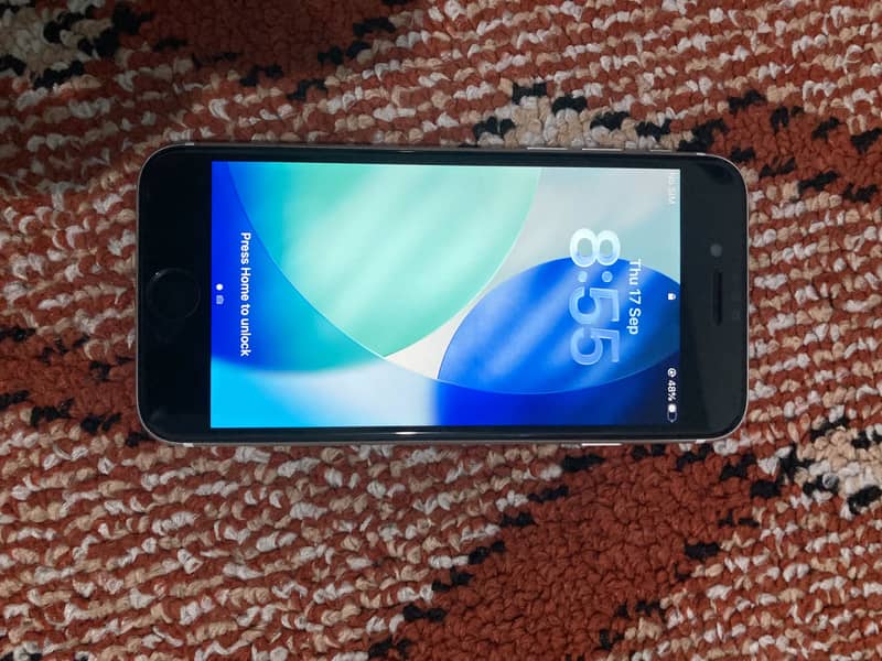 Apple iPhone SE 4