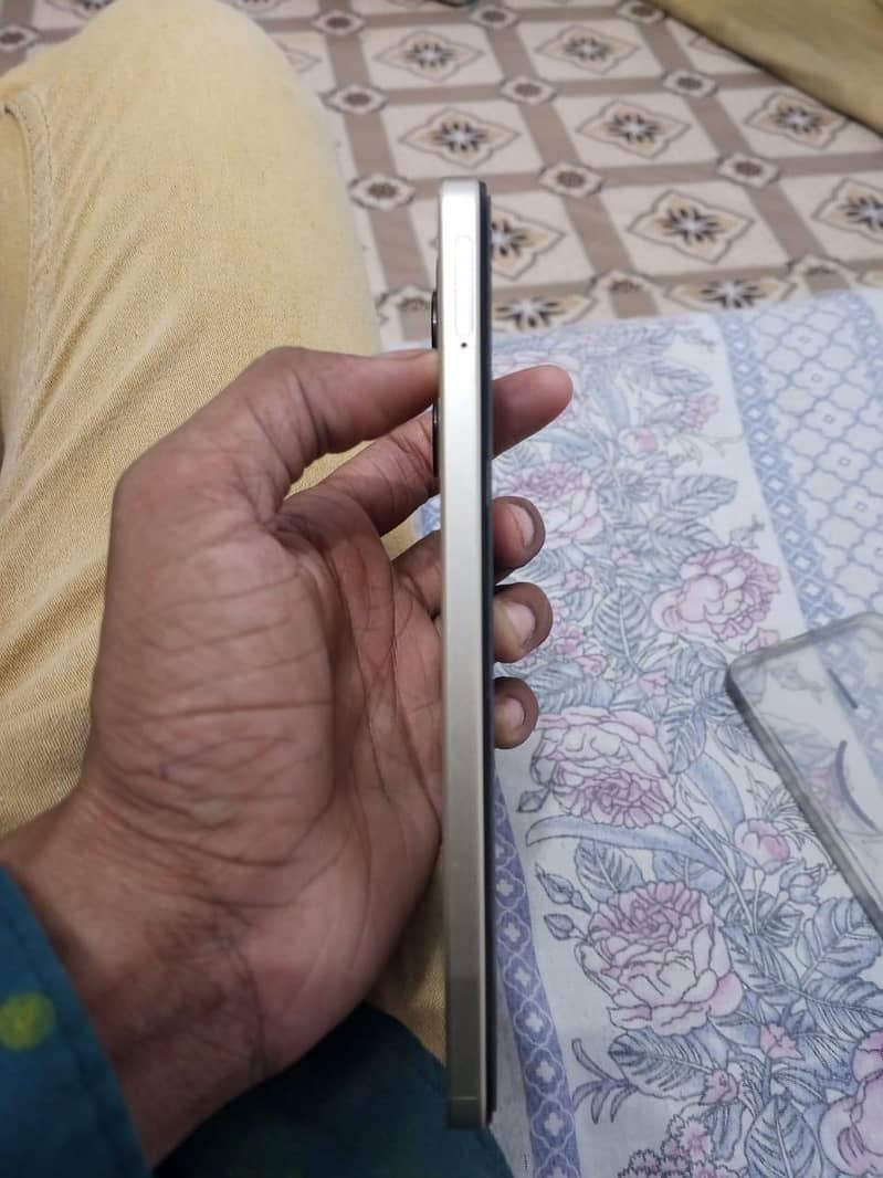 Realme Note 70 2