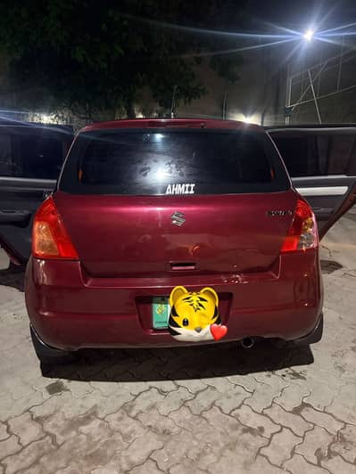 Suzuki Swift DLX  2015