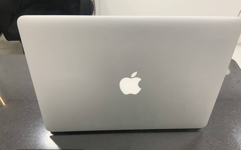 MacBook Air 0