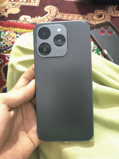 Realme 15 t 5g 3 din hoa hy box pack lia hy  03443344743