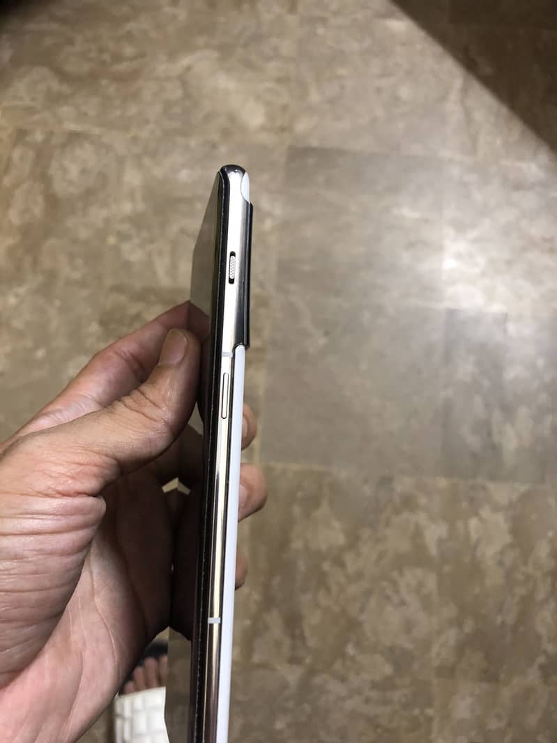 Oneplus 10 pro 3