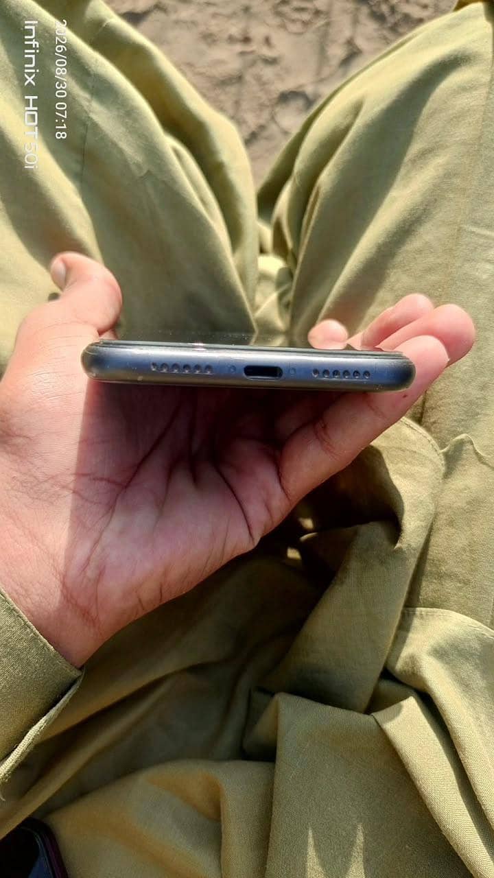 Apple iPhone 11 1