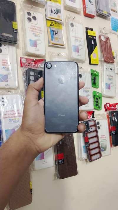 Apple iPhone 7