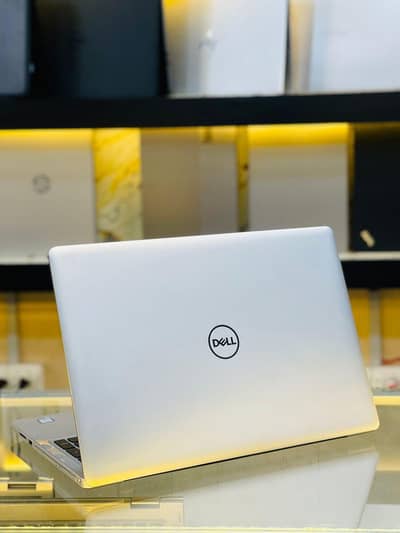 Dell Inspiron Core i7 8th Generation 8GB RAM 256GB SSD