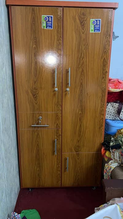 Kids Almari for sale