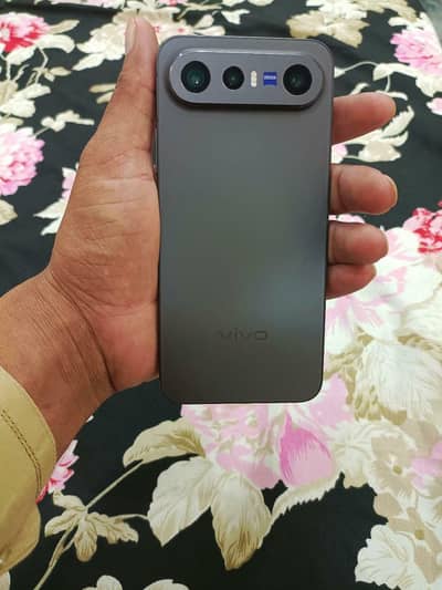 vivo x300fe full boxx 11 mah wrnty 12 256 gb total orginal