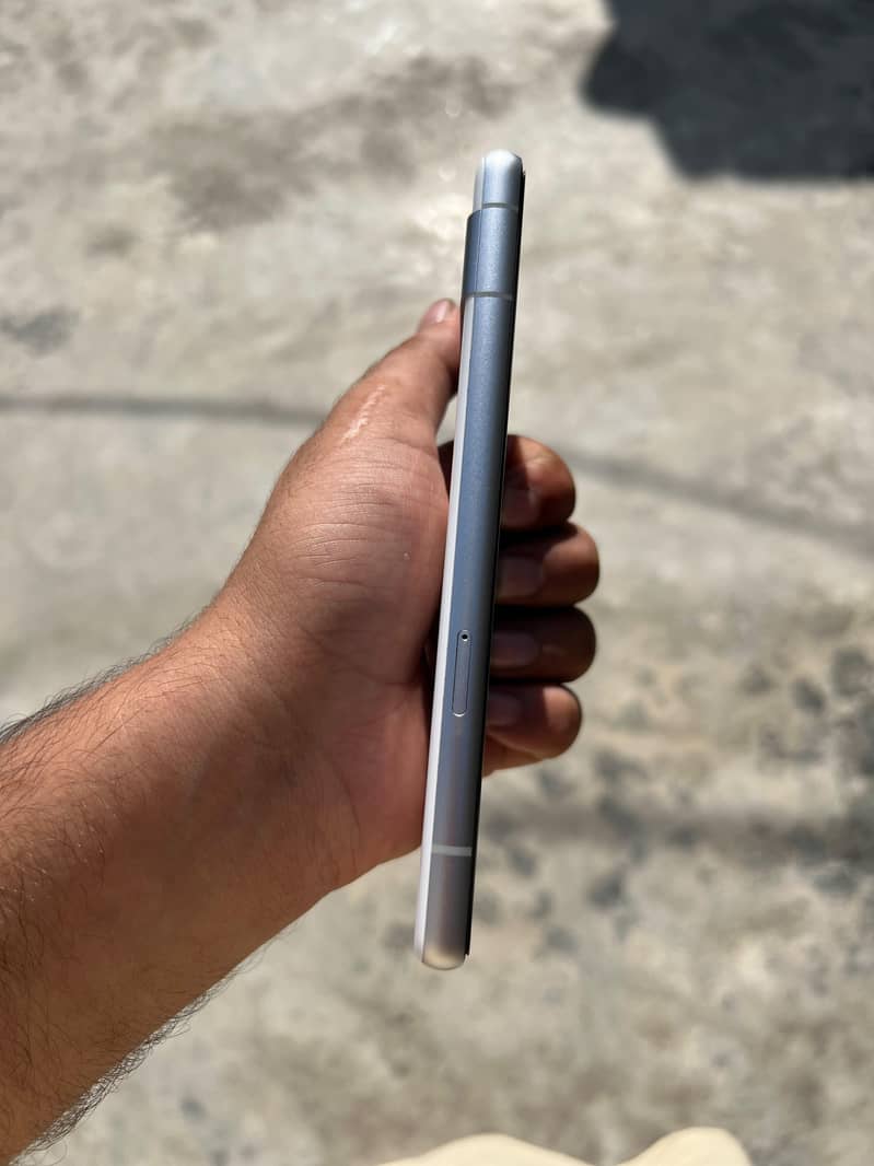 Google Pixel 7a 6