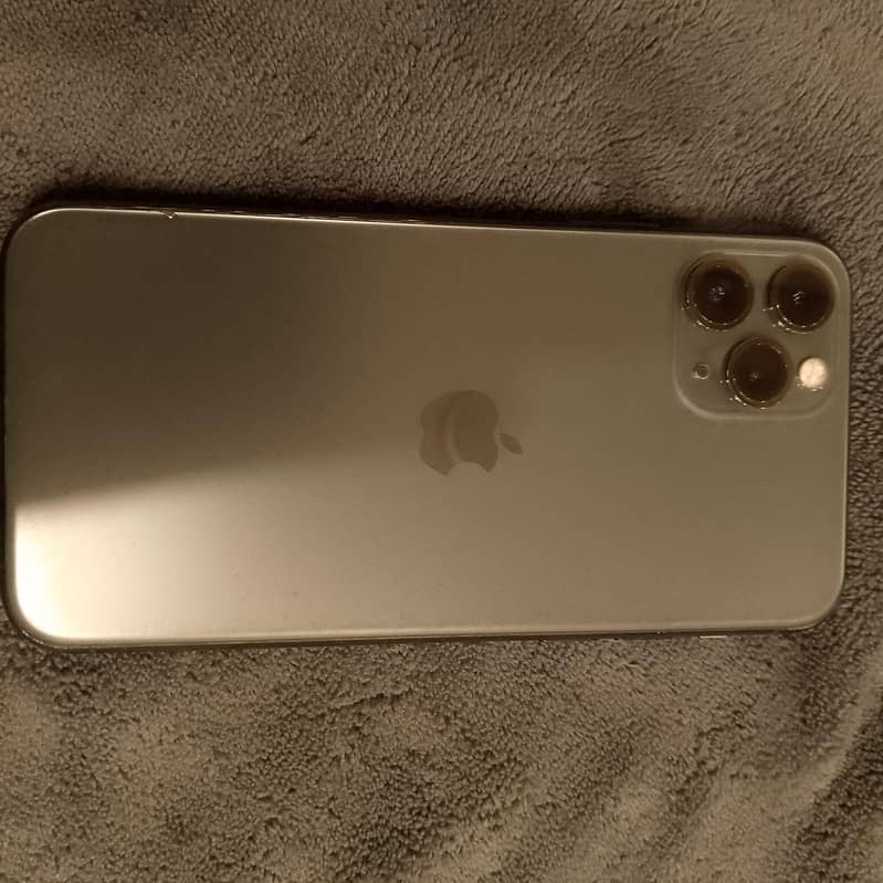 Apple iPhone 11 Pro 3