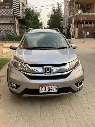 Honda BR-V S 2018 Well Maintained Urgent sale