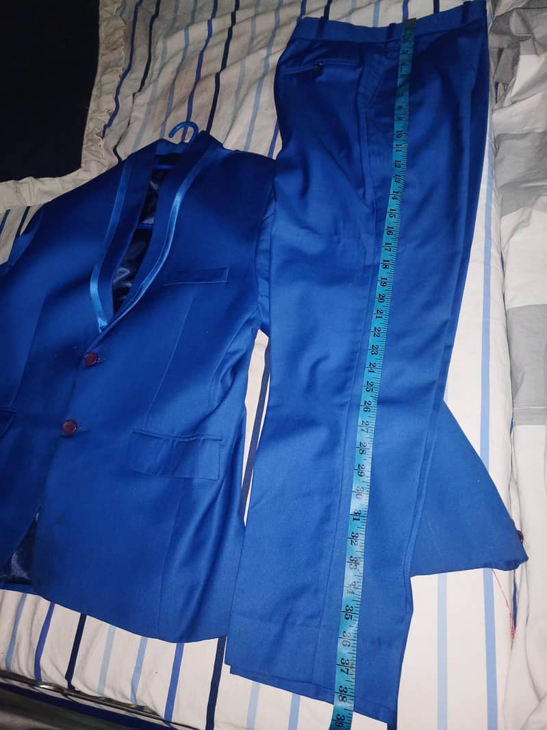 Adnan jee suits 5