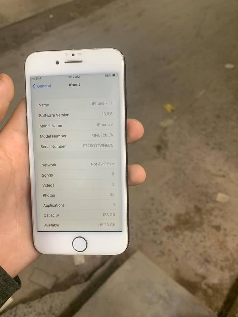 Apple iPhone 7 6