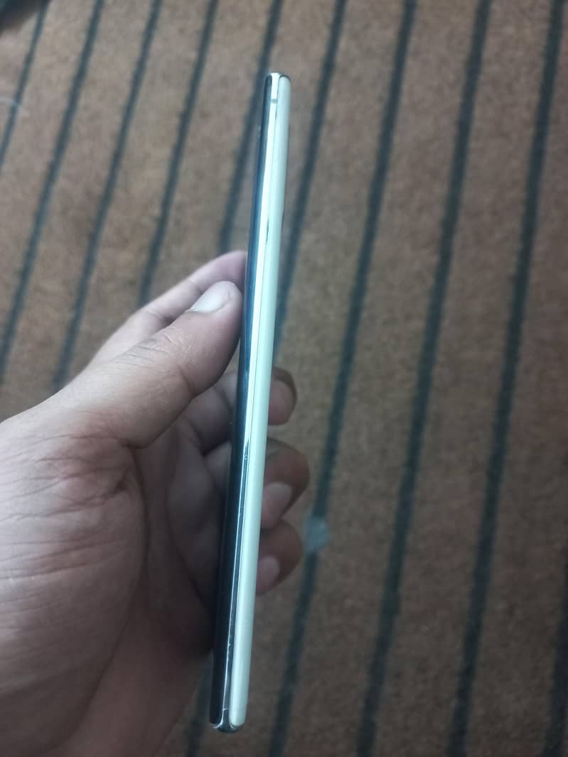 Samsung Mobile Note 10 Plus 2