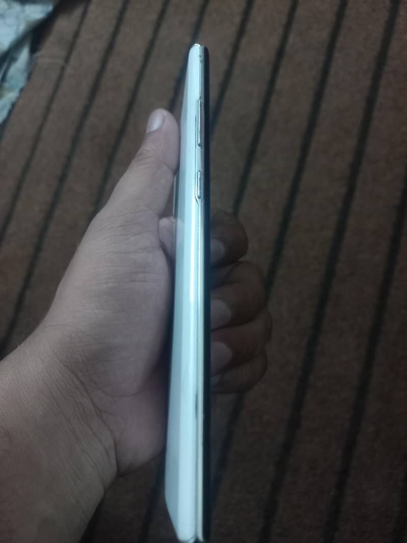 Samsung Mobile Note 10 Plus 4