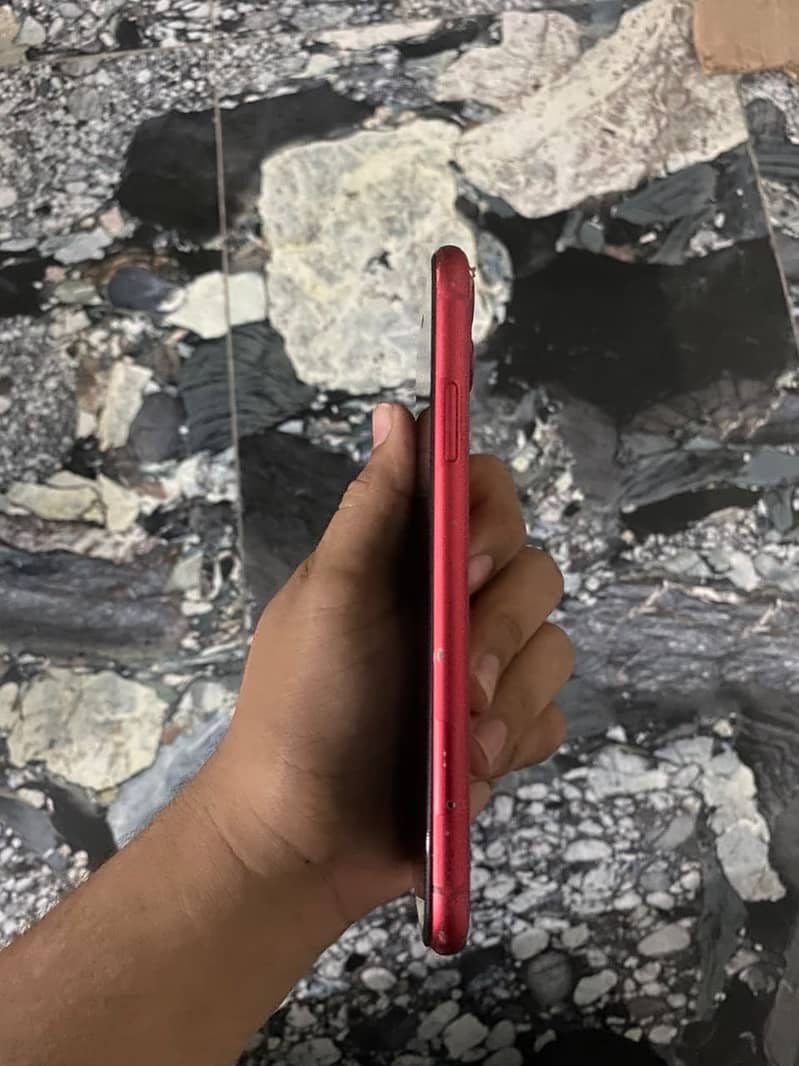 Apple iPhone 11 5