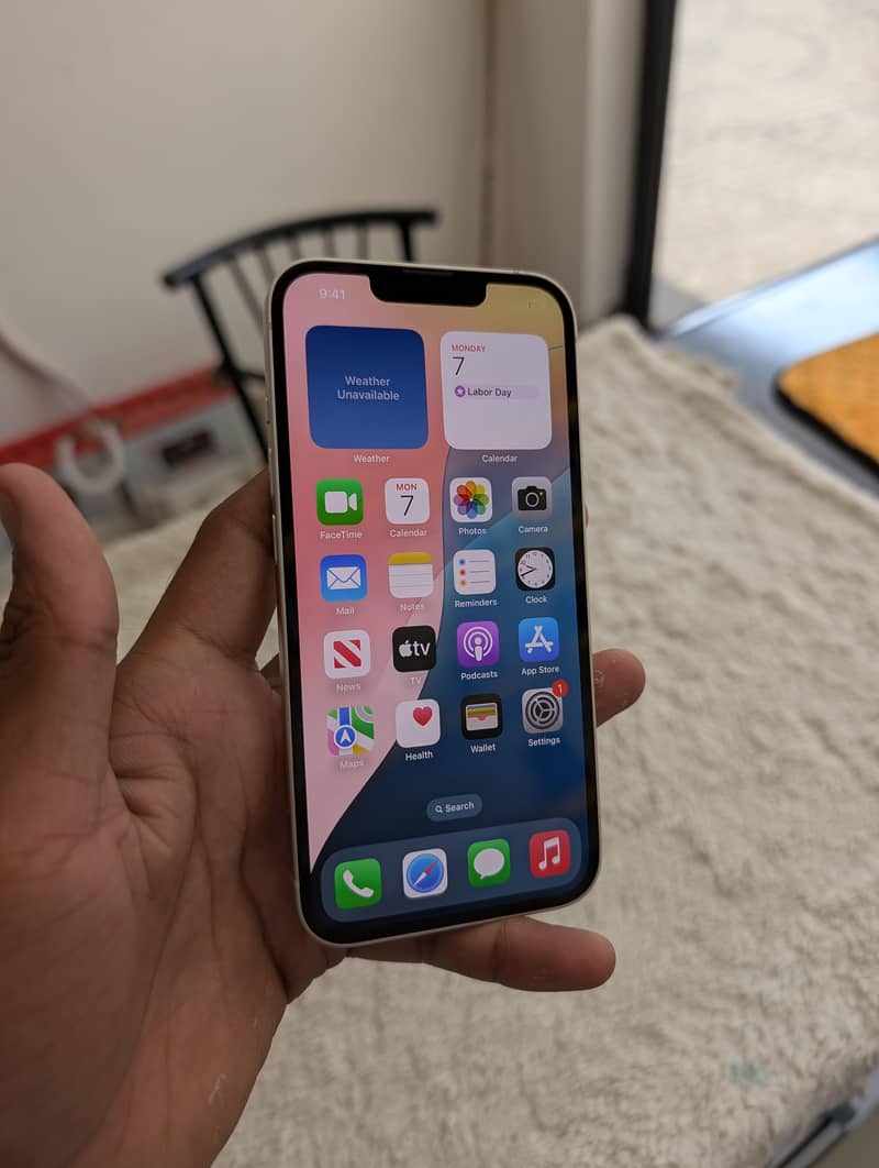Apple iPhone 13 3